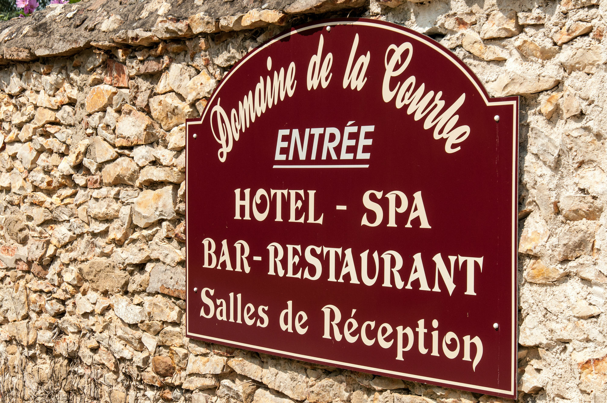 فندق Domaine De La Courbe Le Lude المظهر الخارجي الصورة