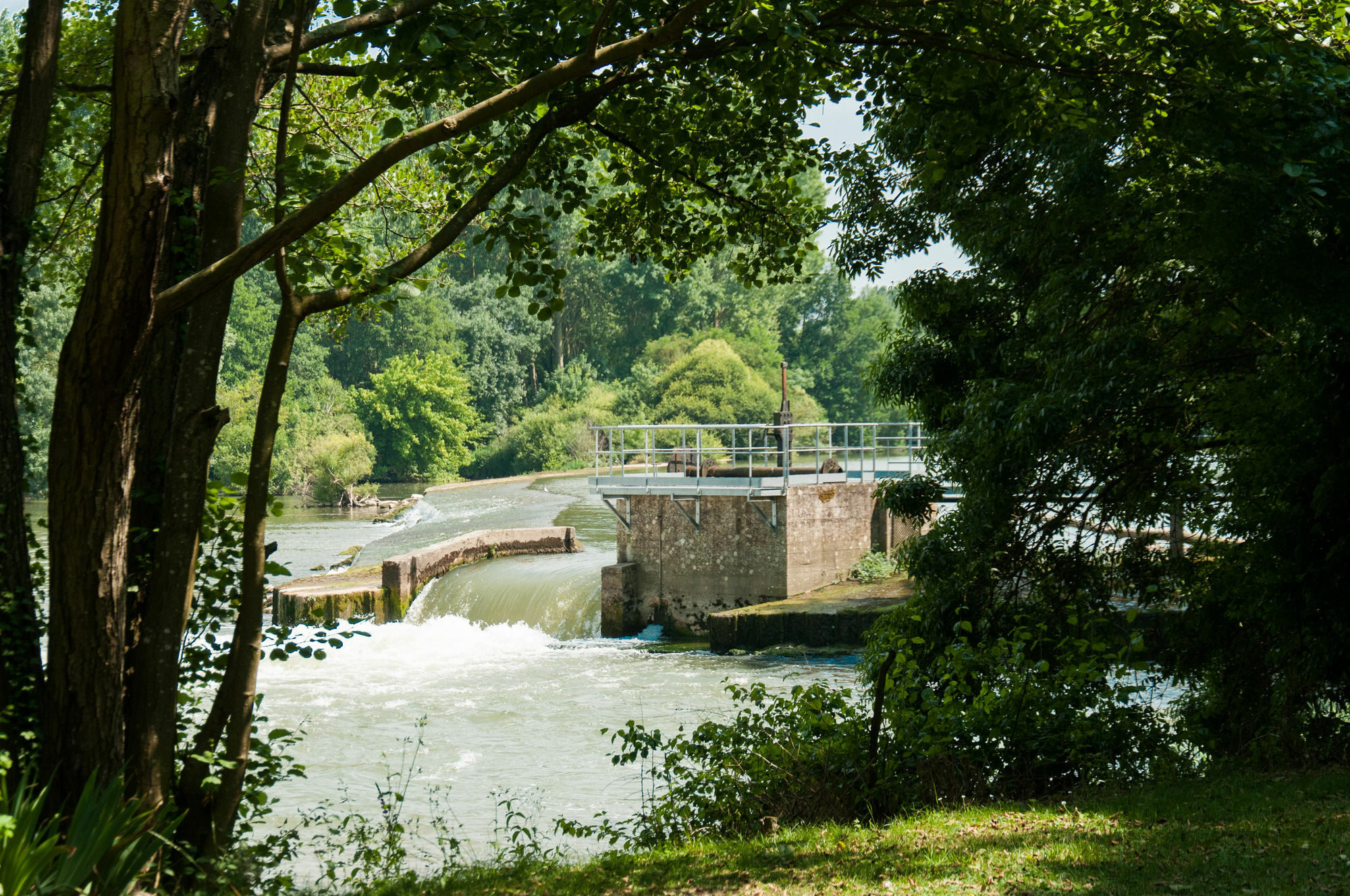 فندق Domaine De La Courbe Le Lude المظهر الخارجي الصورة